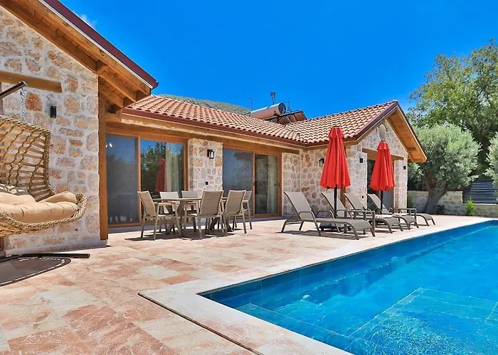 فيلة Uezuemlue 2 Bedroom Secluded With Private Pool Hot Tub كالكان