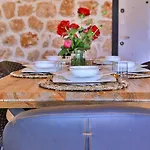 Uezuemlue 2 Bedroom Secluded With Private Pool Hot Tub * Калкан